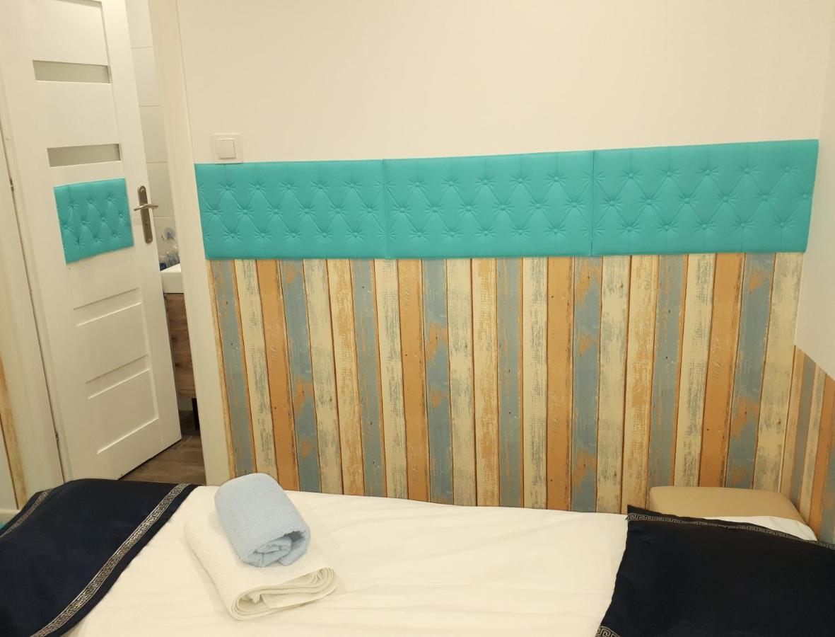 Apartamenty Centrum Mala Dwojeczka Blekitna Panoramiczna Balkonem Promenada Kielce Exterior foto