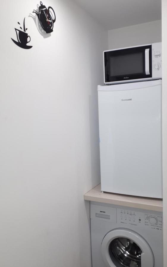 Apartamenty Centrum Mala Dwojeczka Blekitna Panoramiczna Balkonem Promenada Kielce Exterior foto