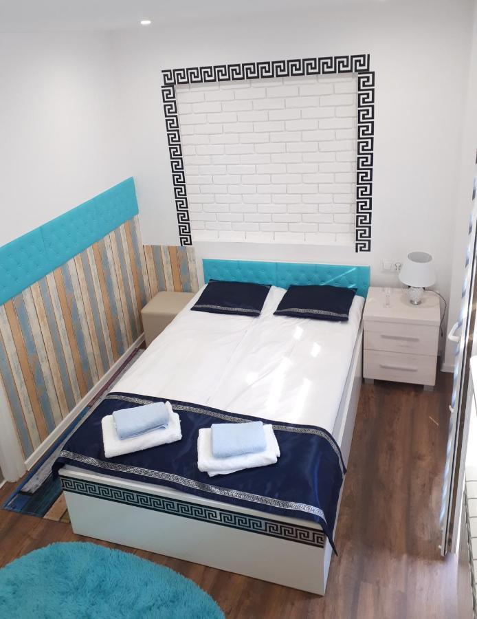 Apartamenty Centrum Mala Dwojeczka Blekitna Panoramiczna Balkonem Promenada Kielce Exterior foto