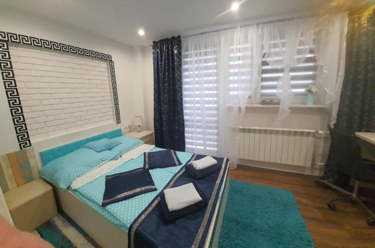 Apartamenty Centrum Mala Dwojeczka Blekitna Panoramiczna Balkonem Promenada Kielce Exterior foto